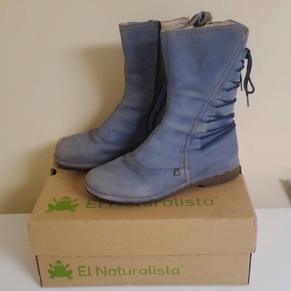 El Naturalista N722 38 plume